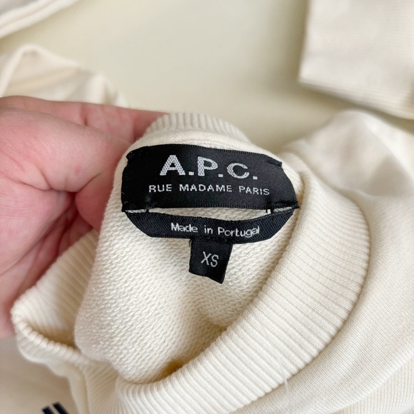 A.P.C.Men’s Off White Adam Sweatshirt Size XS Logo New - Picture 7 of 9